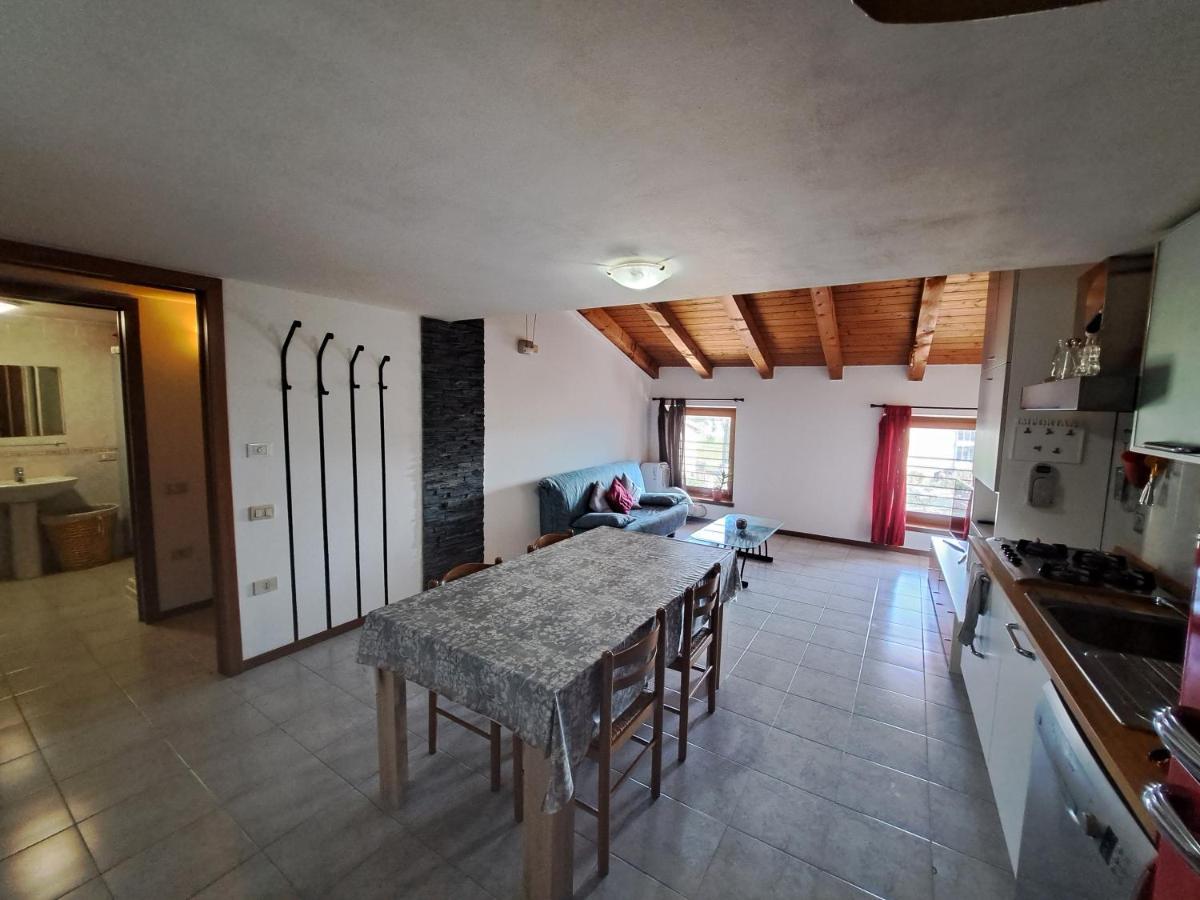Casa Vacanze S.Tomaso ริวาเดลการ์ดา ภายนอก รูปภาพ